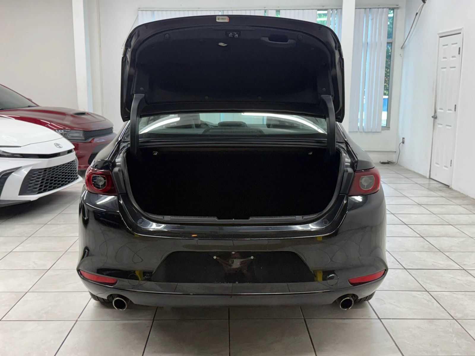 Used 2022 MAZDA MAZDA3 s FWD image 21