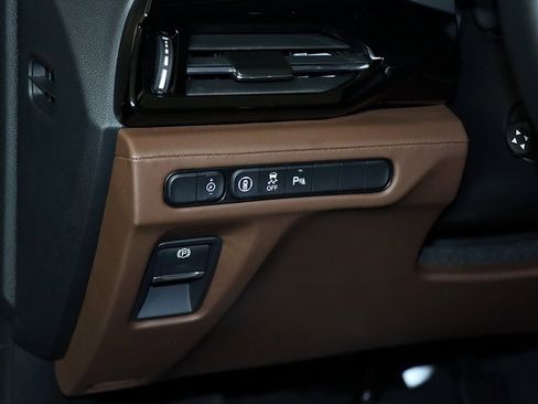 Used 2026 Acura MDX w/ Technology Package image 27