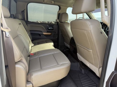 Used 2018 Chevrolet Silverado 1500 LTZ w/ LTZ Plus Package image 11