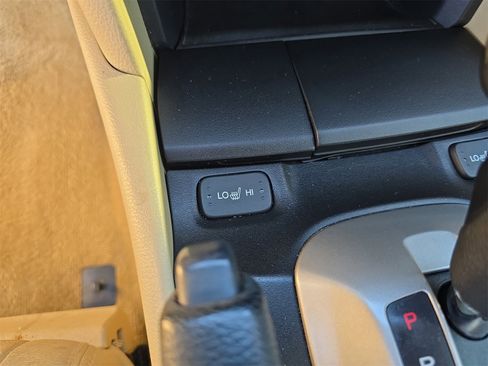 Used 2010 Honda Accord EX-L image 19