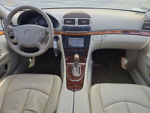 Used 2004 Mercedes-Benz E 320 Sedan image 9