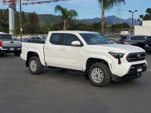 New 2026 Toyota Tacoma SR5 RWD image 31