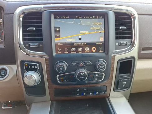 Used 2015 RAM 1500 Laramie w/ Convenience Group RWD image 21