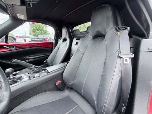 Used 2021 MAZDA MX-5 Miata Grand Touring RWD image 11