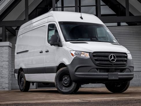 Used 2026 Mercedes-Benz Sprinter 2500 image 1