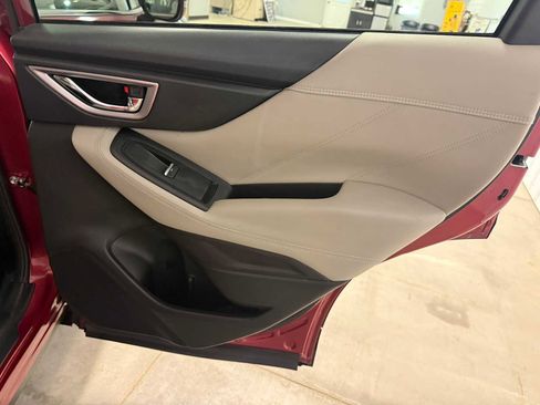Used 2019 Subaru Forester Limited AWD/4WD image 27