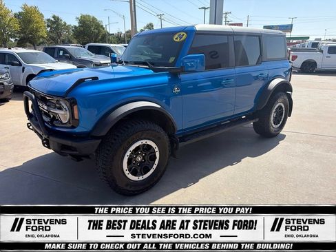Used 2024 Ford Bronco Outer Banks w/ Sasquatch Package AWD/4WD image 9