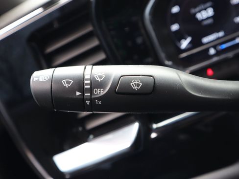 Used 2022 GMC Sierra 1500 Elevation w/ X31 Off-Road Package image 19