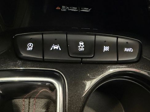 Used 2023 Chevrolet TrailBlazer RS w/ Sun and Liftgate Package image 35