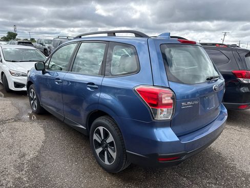 Used 2017 Subaru Forester 2.5i w/ Alloy Wheel Package AWD/4WD image 2