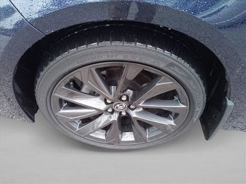 Used 2026 Toyota Corolla SE FWD image 9
