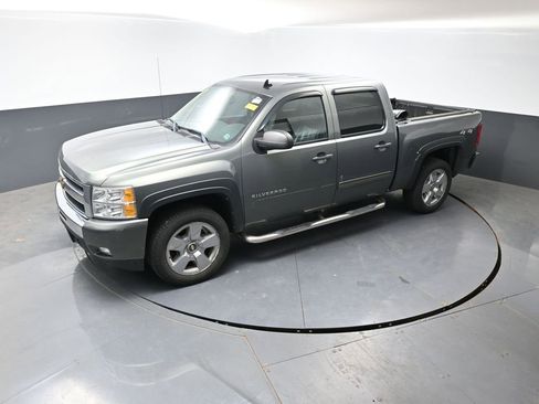Used 2011 Chevrolet Silverado 1500 LT w/ All-Star Edition AWD/4WD image 17