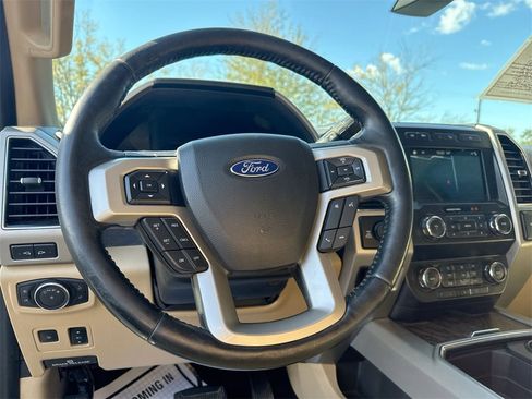 Used 2019 Ford F250 Lariat w/ Lariat Ultimate Package image 20