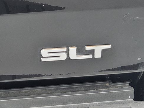 Used 2018 GMC Sierra 1500 SLT AWD/4WD image 10