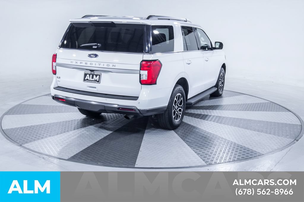 Used 2024 Ford Expedition XLT RWD image 9
