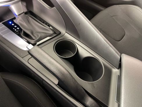 New 2026 Hyundai Elantra SE image 28