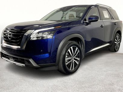 Used 2023 Nissan Pathfinder Platinum