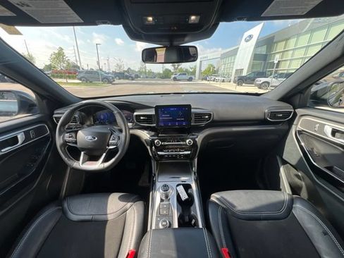 Used 2023 Ford Explorer ST AWD/4WD image 22