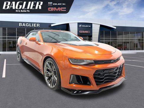 Used 2022 Chevrolet Camaro ZL1 image 1