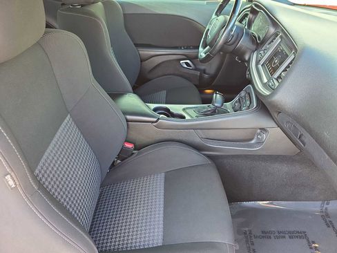 Used 2022 Dodge Challenger GT w/ Blacktop Package image 18