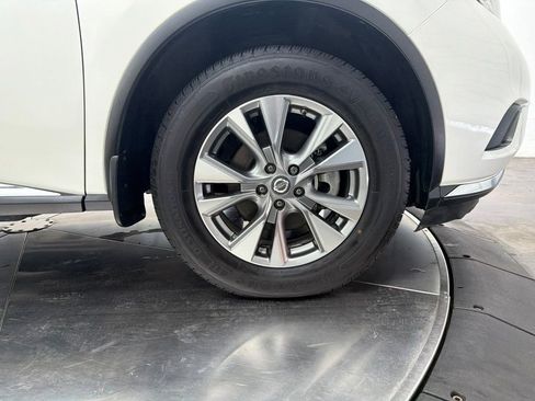 Used 2017 Nissan Murano SL w/ Cargo Package FWD image 8