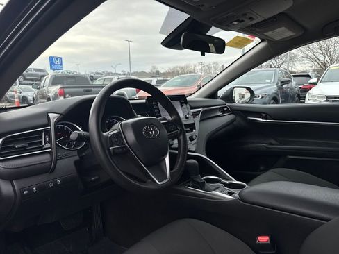 Used 2023 Toyota Camry LE image 13