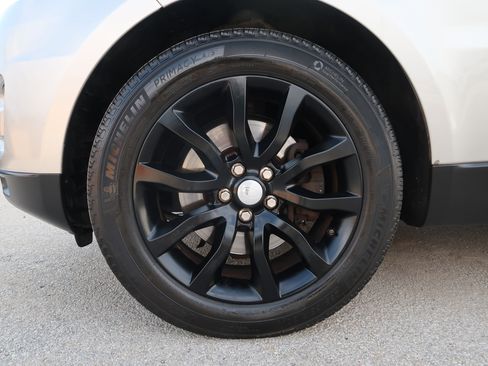 Used 2016 Land Rover Range Rover Sport HSE image 53