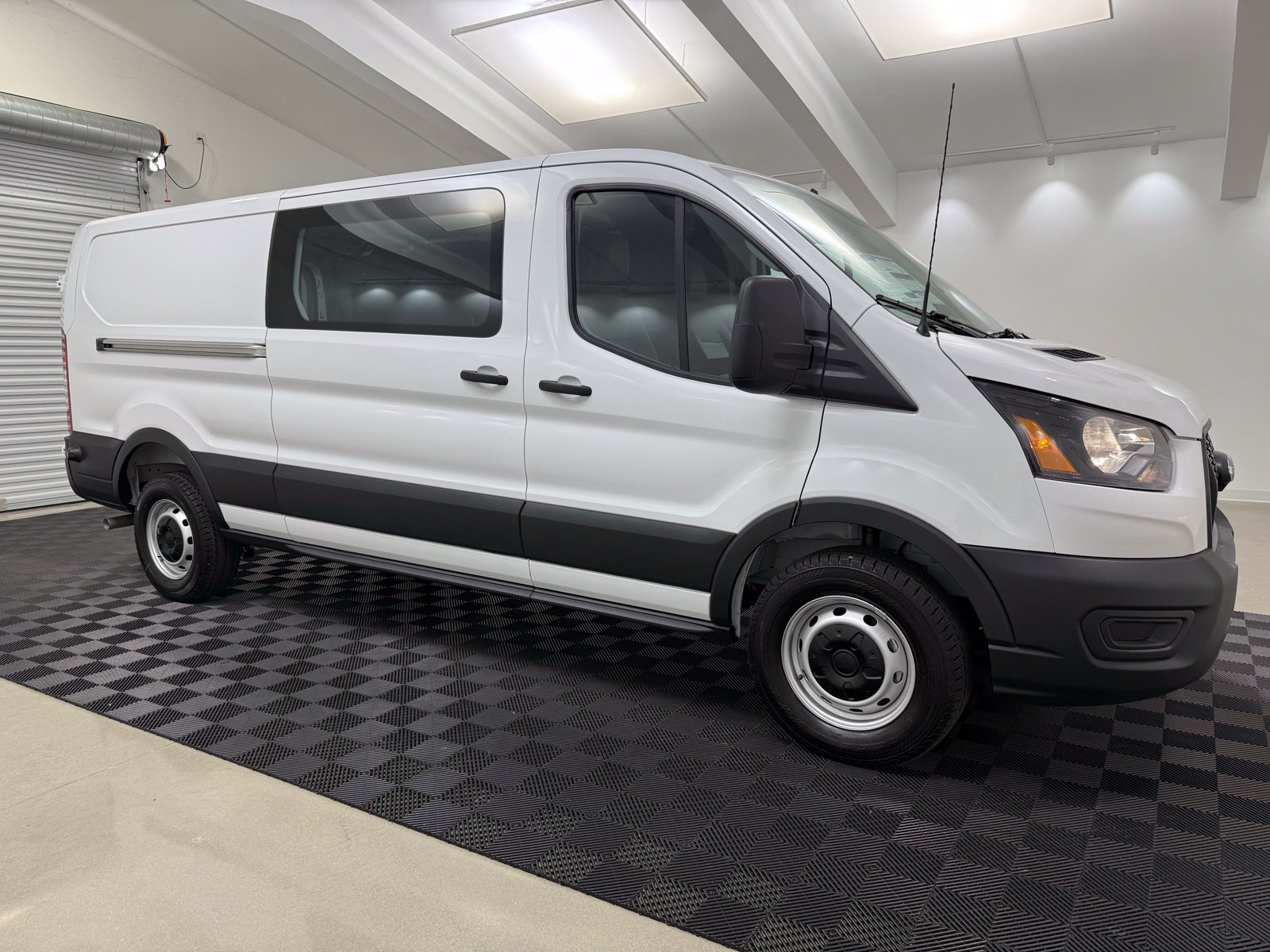 Used 2025 Ford Transit 250 Low Roof w/ Load Area Protection Package RWD image 1