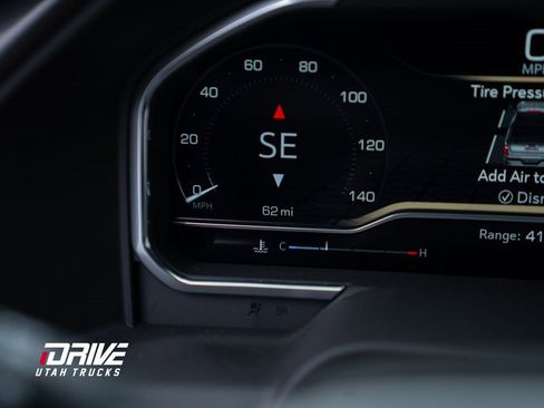 Used 2025 GMC Sierra 3500 Denali Ultimate image 43