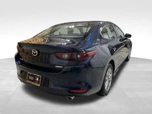Certified 2022 MAZDA MAZDA3 s FWD image 4