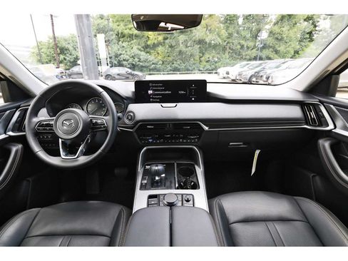Used 2026 MAZDA CX-90 3.3 Turbo w/ Preferred Package AWD/4WD image 7
