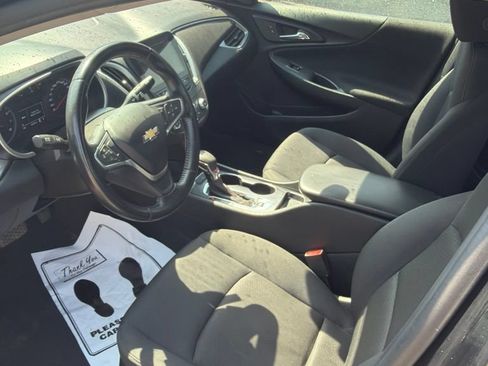 Used 2022 Chevrolet Malibu RS FWD image 10