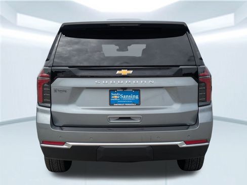 New 2026 Chevrolet Suburban LS image 6