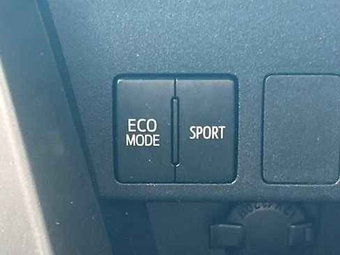 Used 2017 Toyota RAV4 LE w/ All Weather Liner Package AWD/4WD image 56
