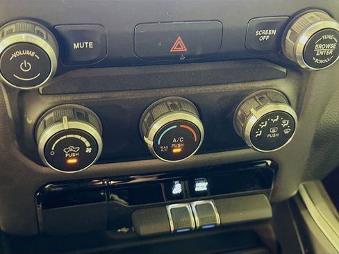 Used 2022 RAM 1500 Big Horn image 23
