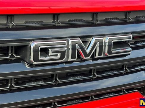 Used 2022 GMC Sierra 1500 Elevation w/ Preferred Package image 34