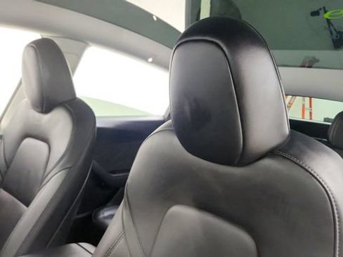 Used 2023 Tesla Model Y Performance AWD/4WD image 46