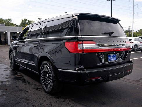 Used 2021 Lincoln Navigator L Black Label w/ Cargo Convenience Package AWD/4WD image 5