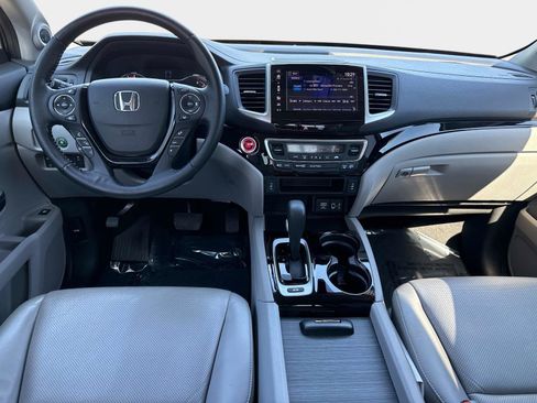 Used 2018 Honda Ridgeline RTL-E image 15