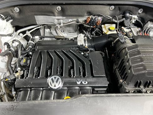 Used 2023 Volkswagen Atlas SE image 31