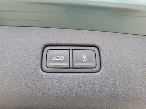 Used 2023 Genesis GV70 2.5T w/ Sport Prestige Package AWD/4WD image 7