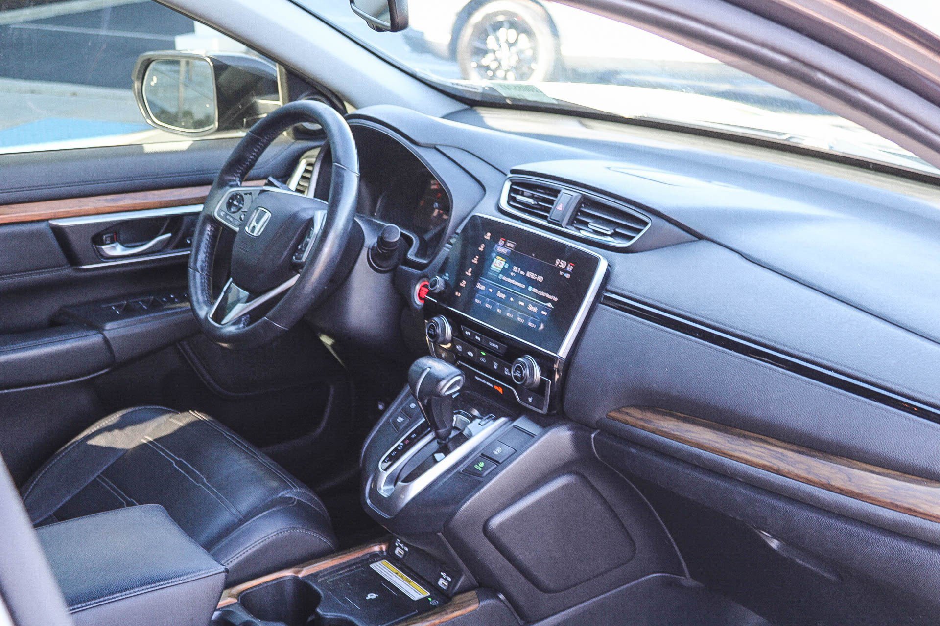Used 2020 Honda CR-V Touring image 18