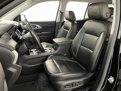 Used 2020 Chevrolet Traverse RS AWD/4WD image 24