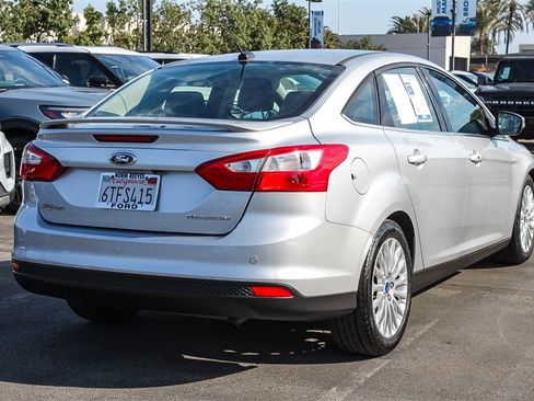 Used 2012 Ford Focus Titanium image 9