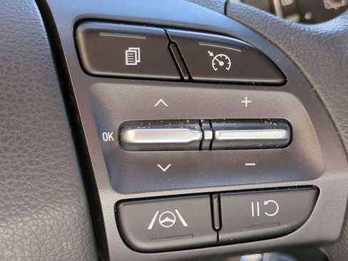 Certified 2023 Hyundai Kona SE image 23