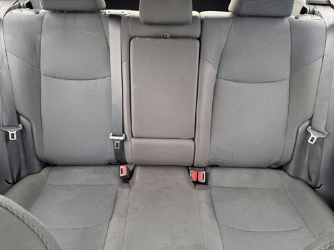 Used 2025 Toyota RAV4 LE AWD/4WD image 18