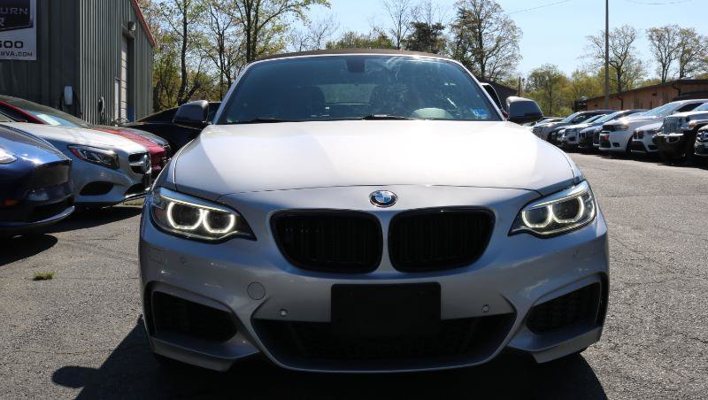 Used 2015 BMW M235i Convertible RWD image 2