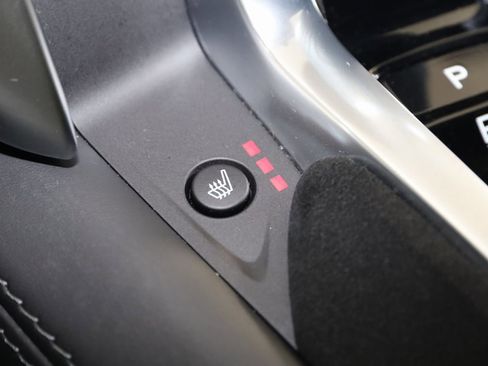 Used 2021 Acura NSX image 8