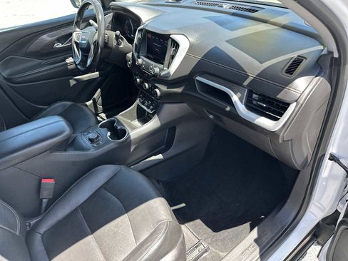 Used 2020 GMC Terrain SLT FWD image 25