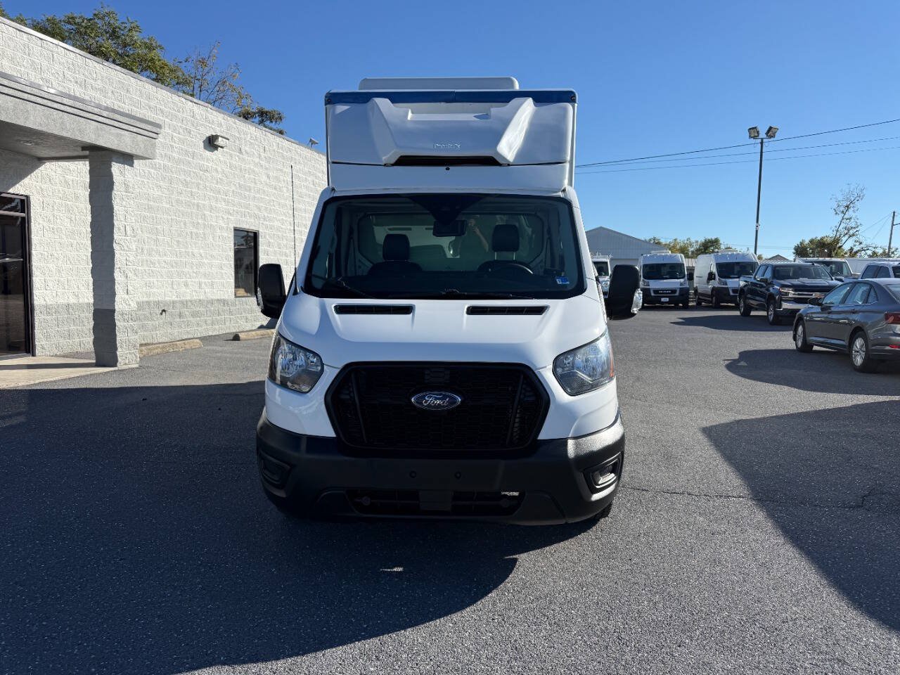 Used 2022 Ford Transit 350 w/ Upfitter Package RWD image 33